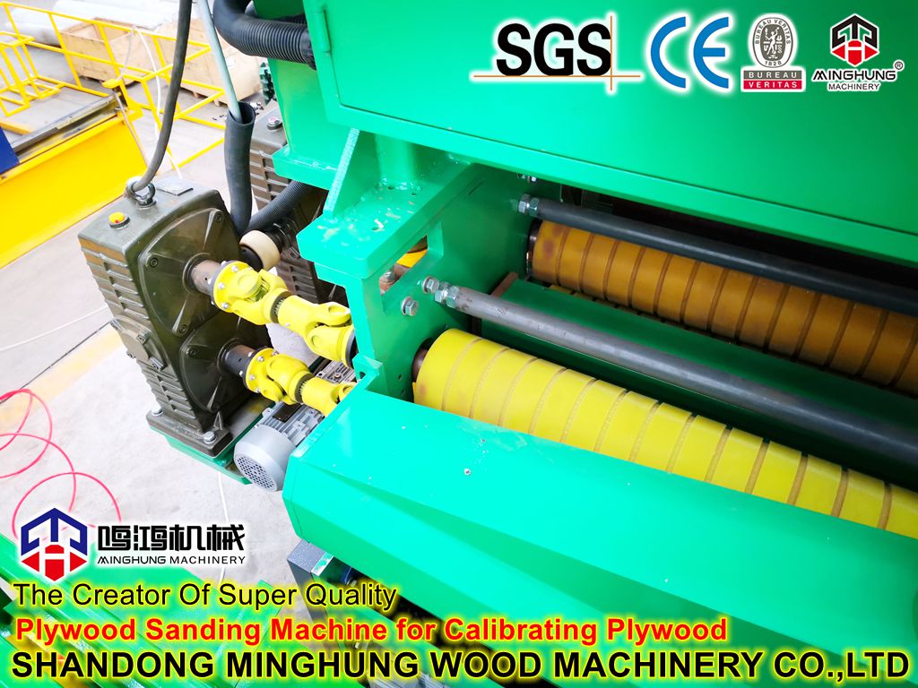 Kalibrasyon Kontrplak için Kontrplak Zımpara Makinesi