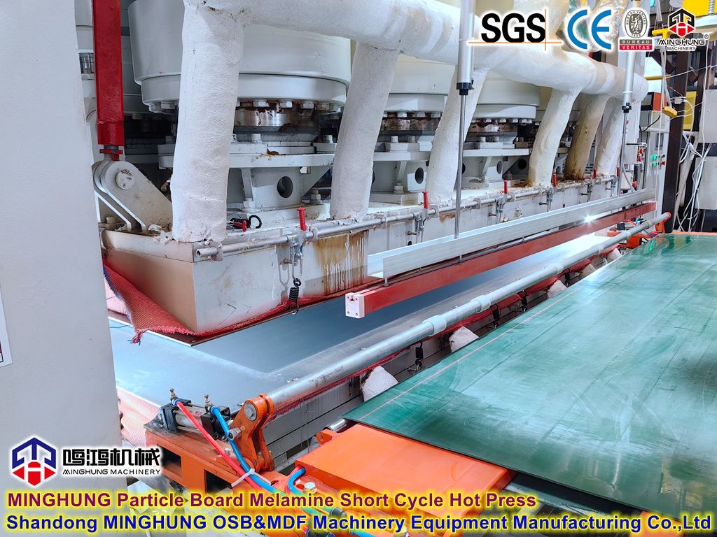 MDF Melamin Pres Melamin Kısa Çevrim Sıcak Pres