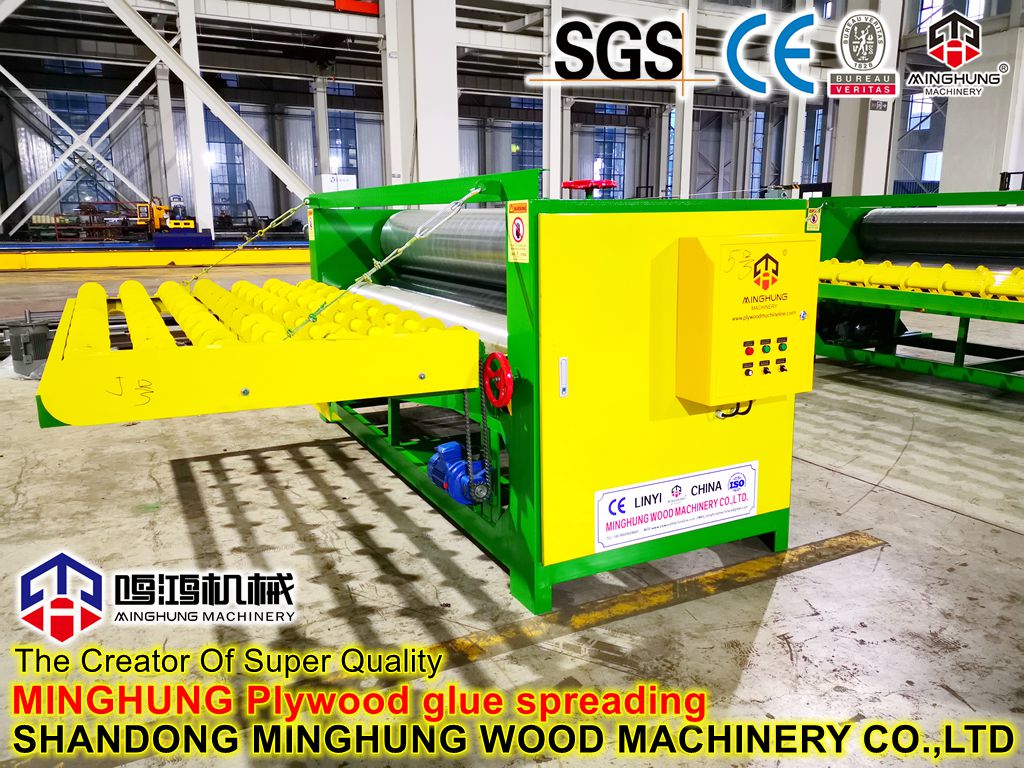 Kontrplak yapıştırıcı yayma