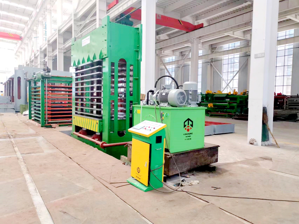 Yarı otomatik beslemeli film sıcak pres